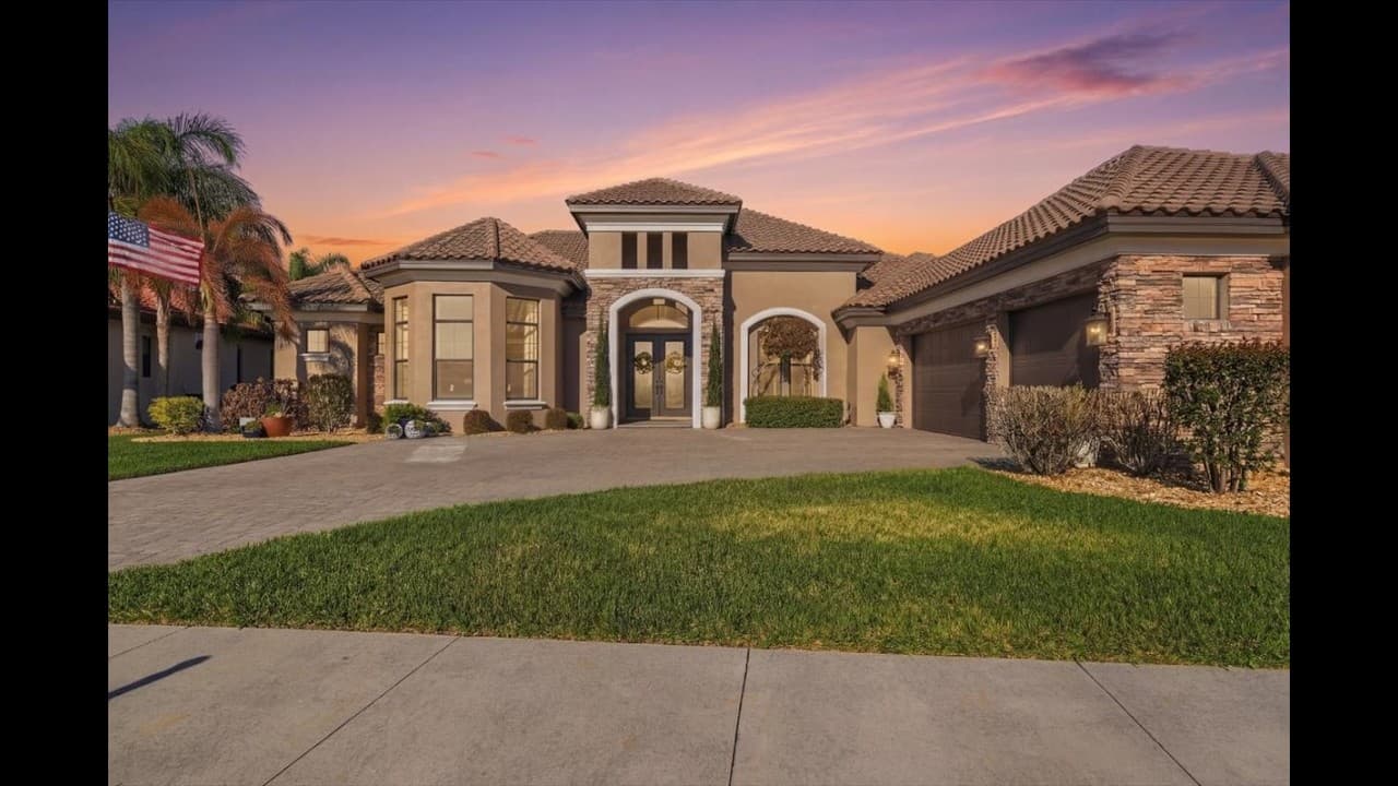 Lakefront Home on Lake Tennessee Unbranded