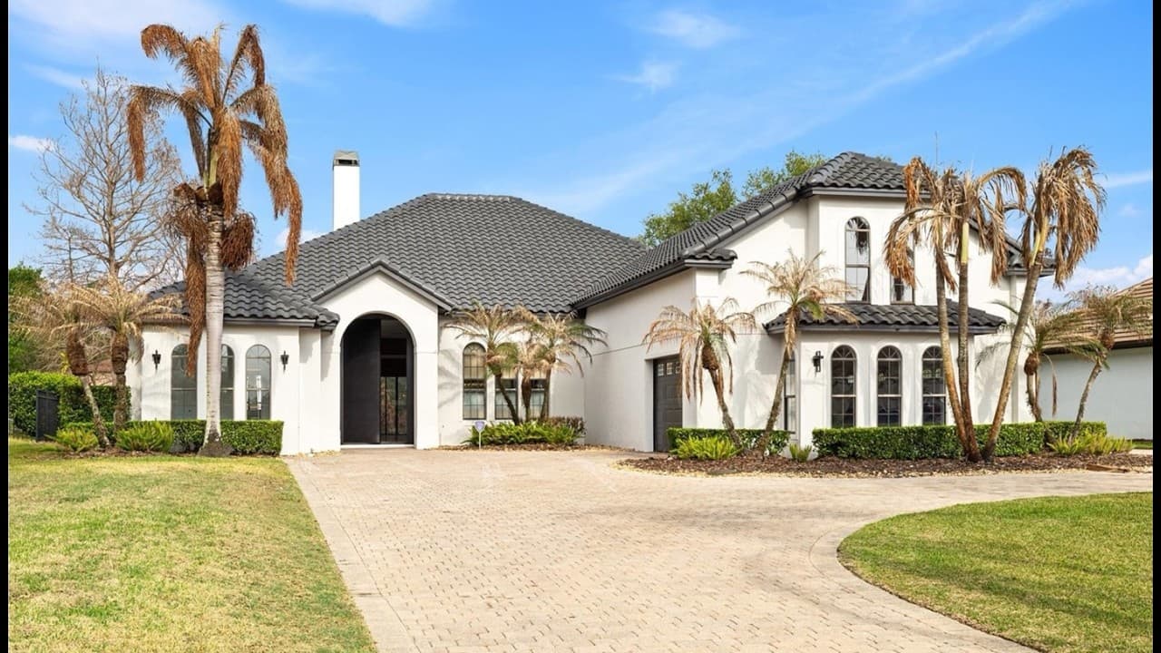 Lakefront Home in Maitland